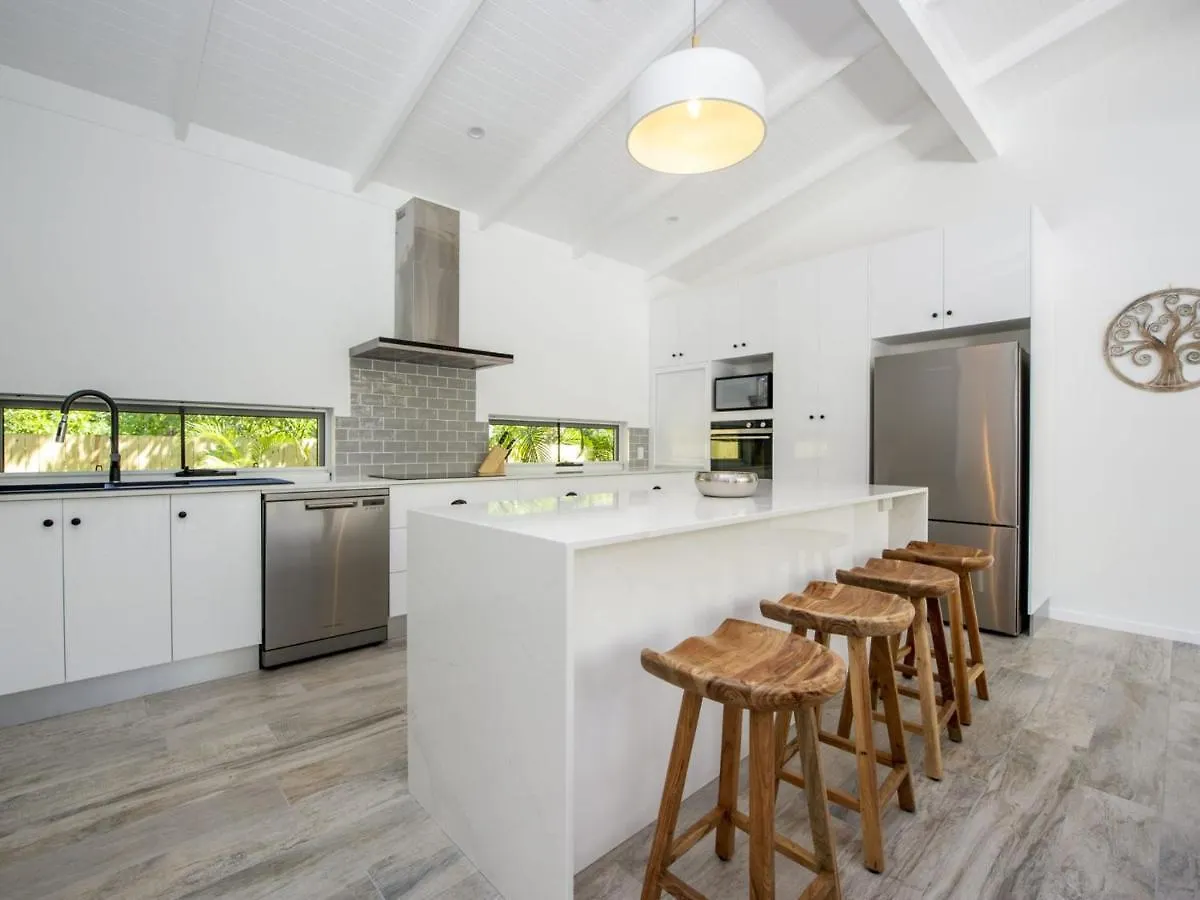 Papillon Bleu Villa Horseshoe Bay Holiday home