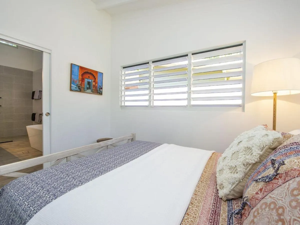 Papillon Bleu Villa Horseshoe Bay Australia